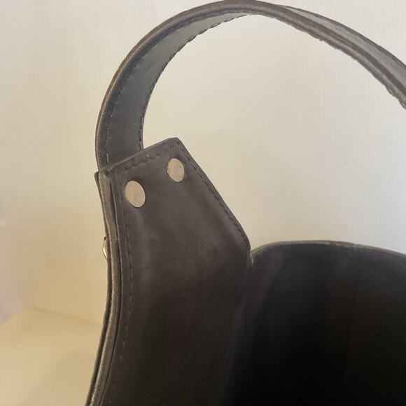 Zimlay Natural Leather Magazine Holder With Belt Strap Handle Handmade - Picture 6 of 9